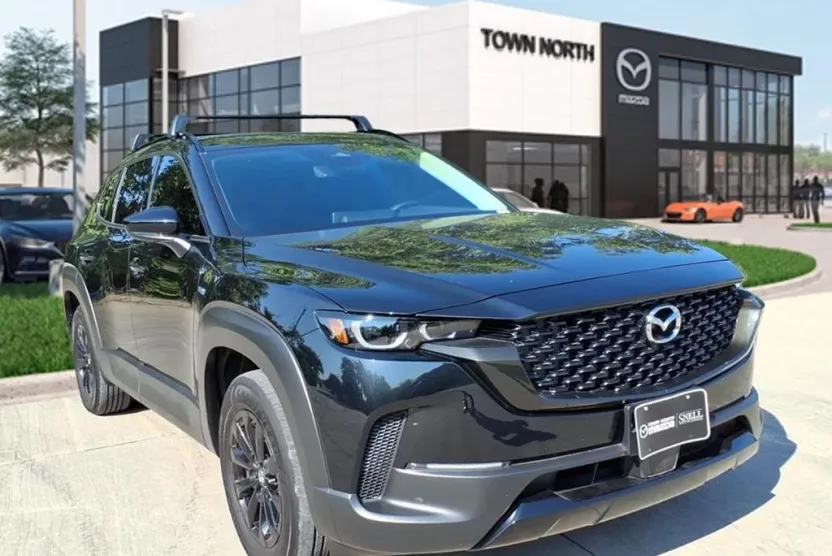 2025 Mazda CX-50 Premium photo 1