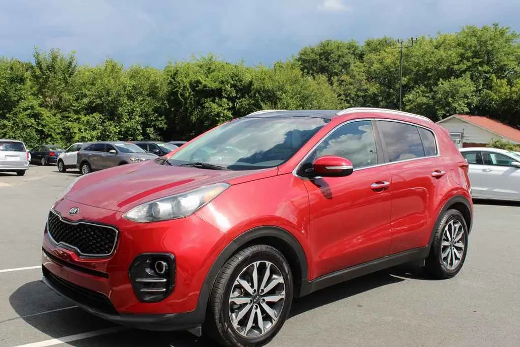 2017 Kia Sportage EX photo 1
