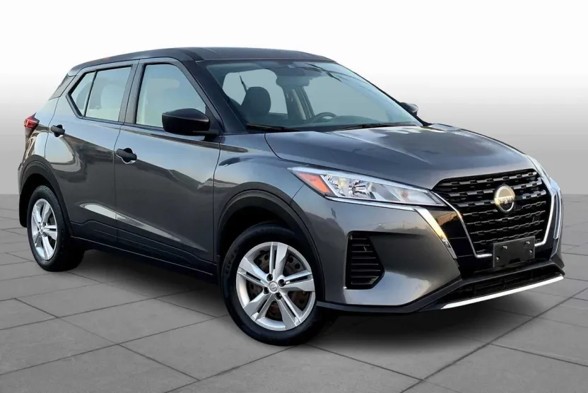 2021 Nissan Kicks S photo 1