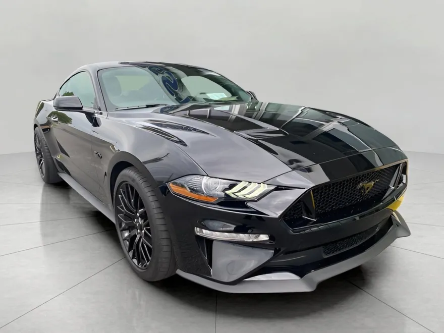 2020 Ford Mustang GT Premium photo 1