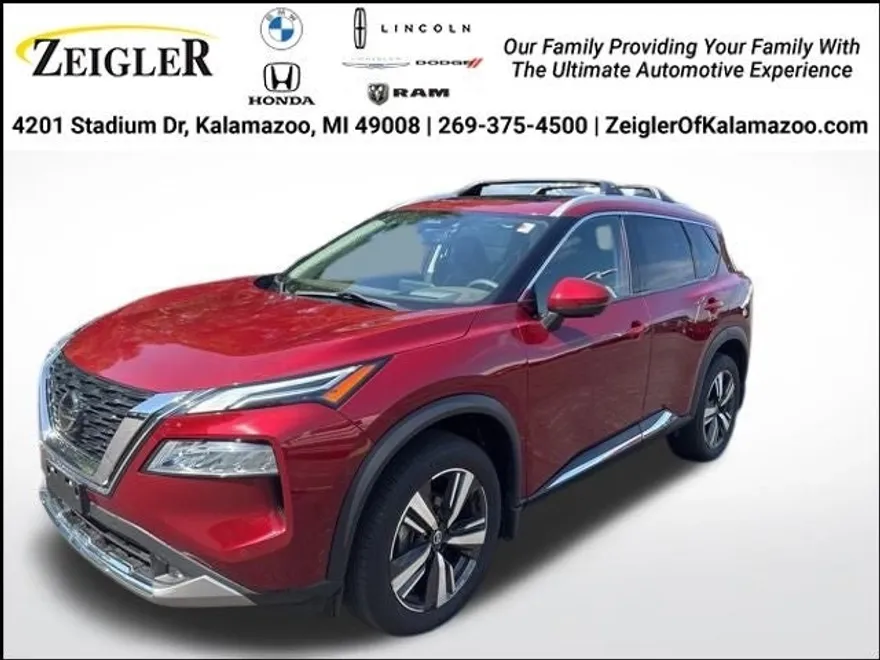 2021 Nissan Rogue Platinum AWD photo 1
