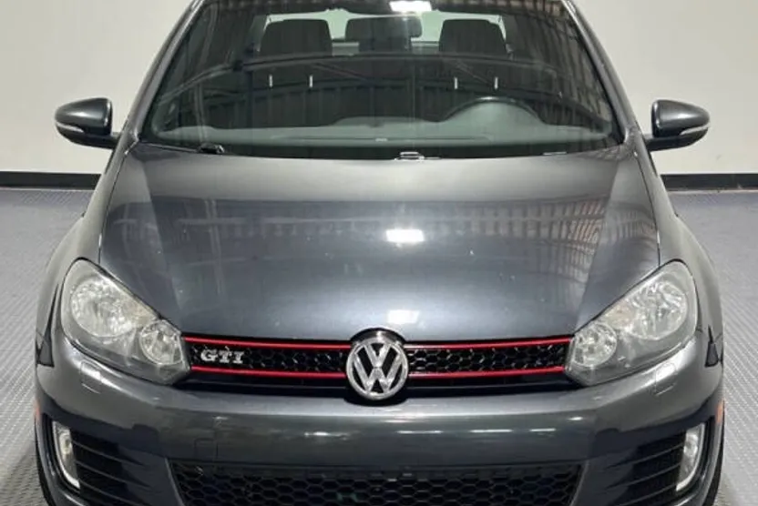 2012 Volkswagen Golf GTI photo 1