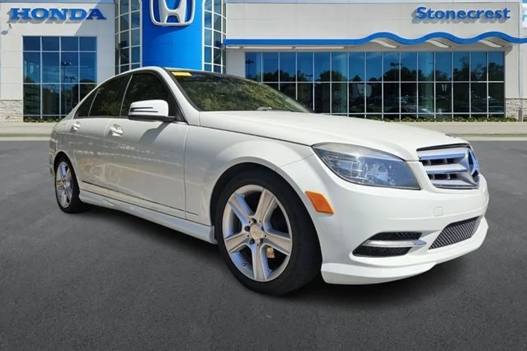 2011 Mercedes Benz C 300 photo 1