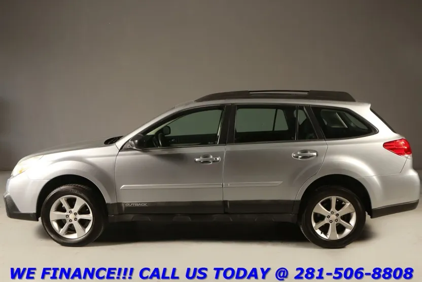 2014 Subaru Outback 2.5i photo 1