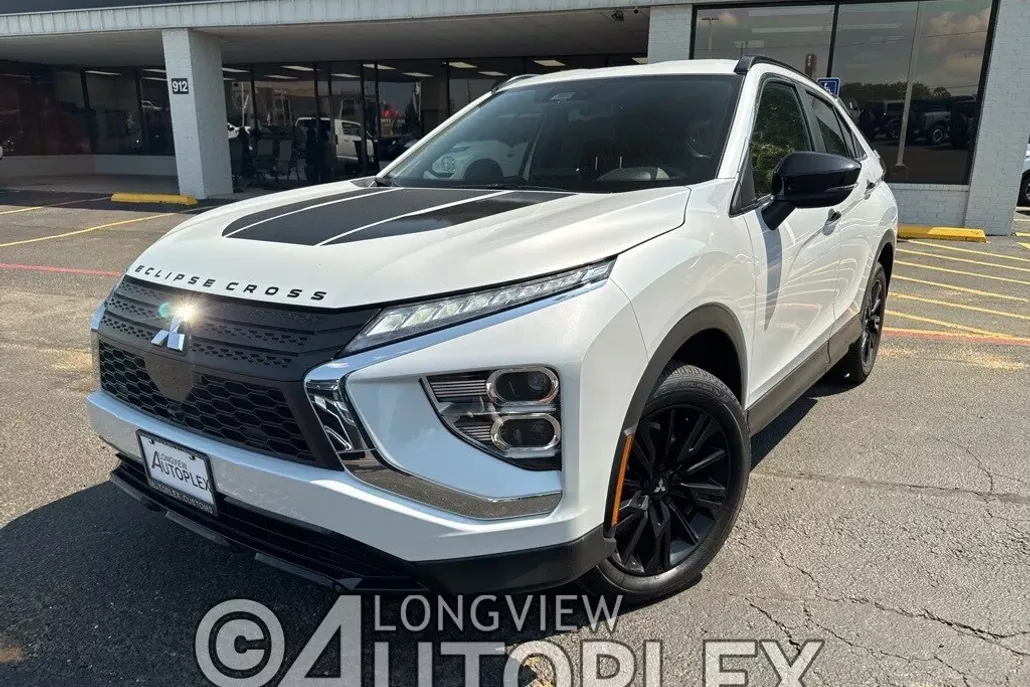 2025 Mitsubishi Eclipse Cross SEL photo 1