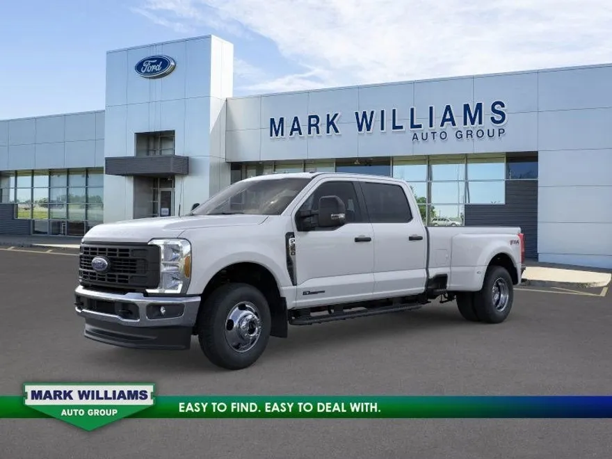 2025 Ford F-350 photo 1