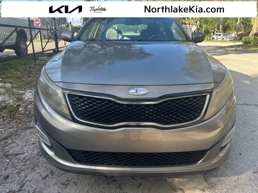 2015 Kia Optima LX photo 1