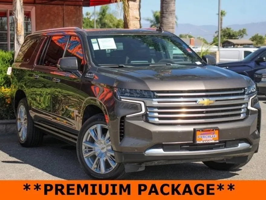 2021 Chevrolet Suburban High Country photo 1