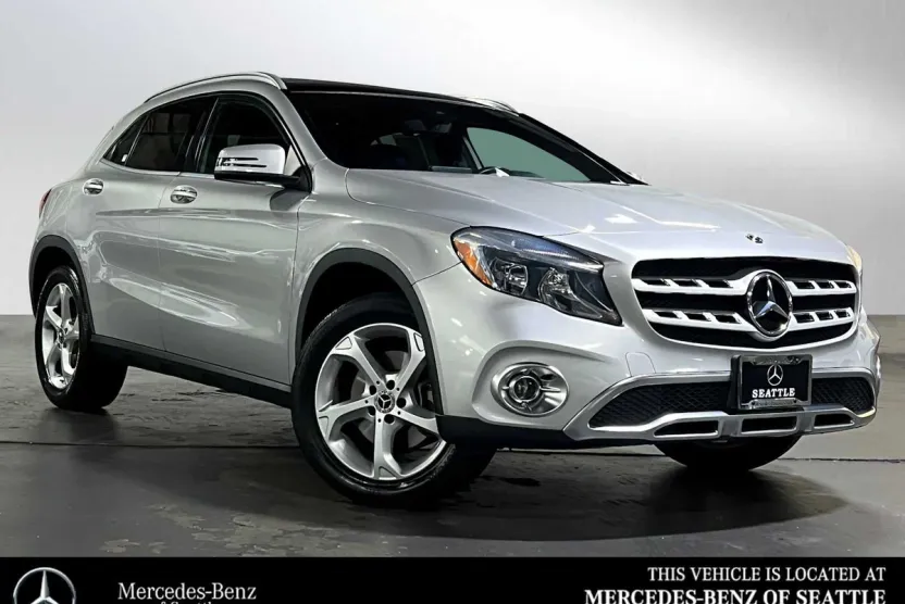 2018 Mercedes Benz GLA 250 photo 1