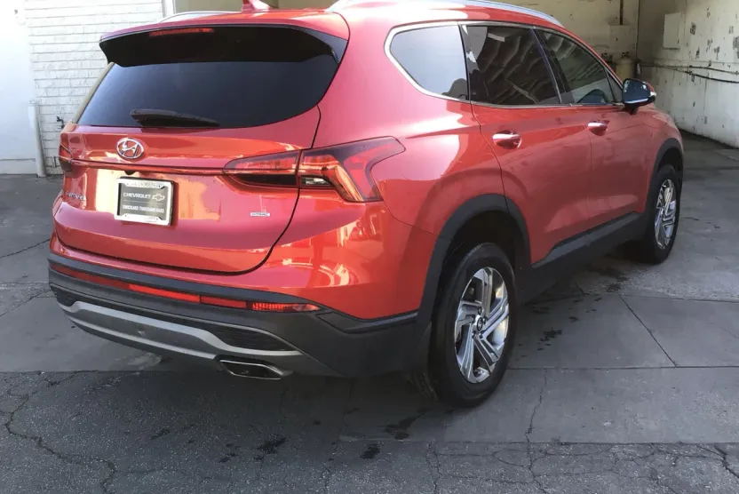2023 Hyundai Santa Fe SEL photo 1