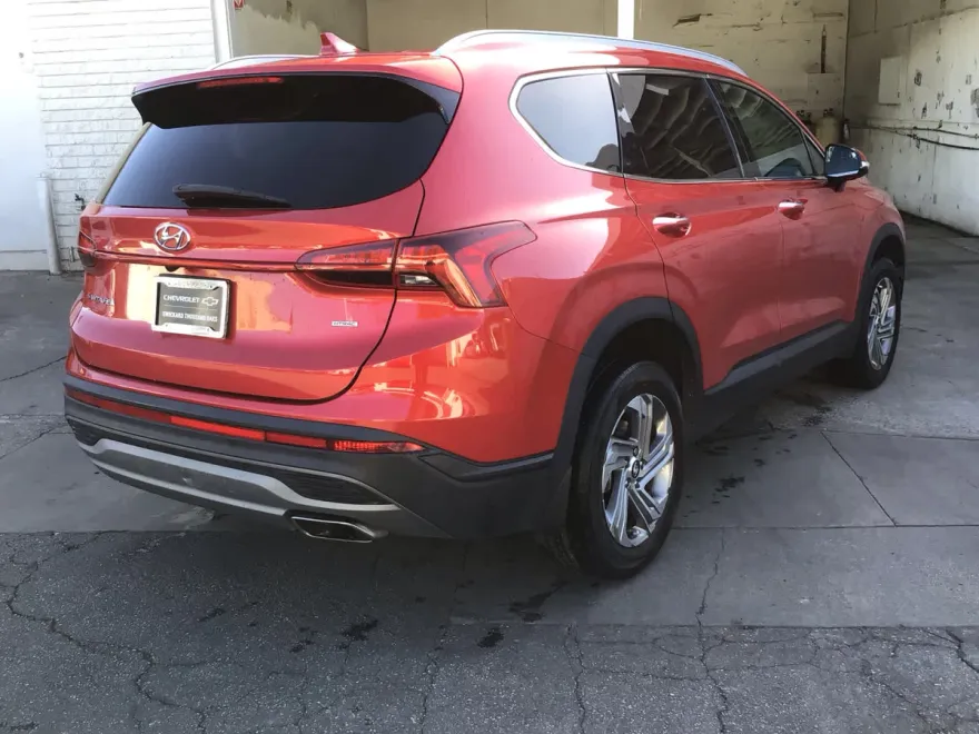 2023 Hyundai Santa Fe SEL photo 1