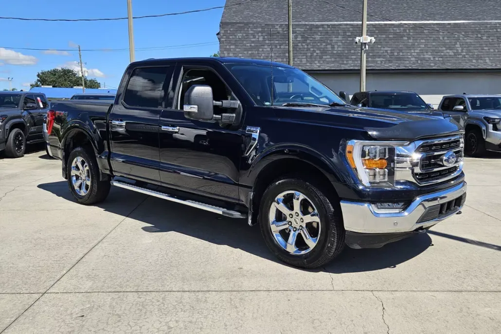 2022 Ford F-150 XLT photo 1