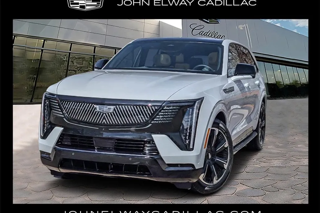 2025 Cadillac Escalade IQ Sport photo 1