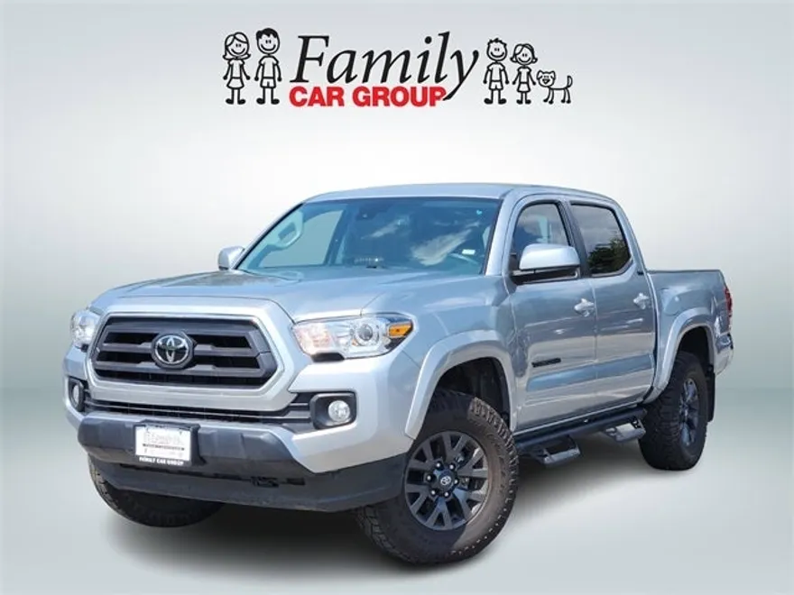 2023 Toyota Tacoma SR5 V6 photo 1