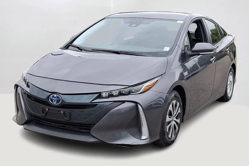 2022 Toyota Prius Prime LE photo 1