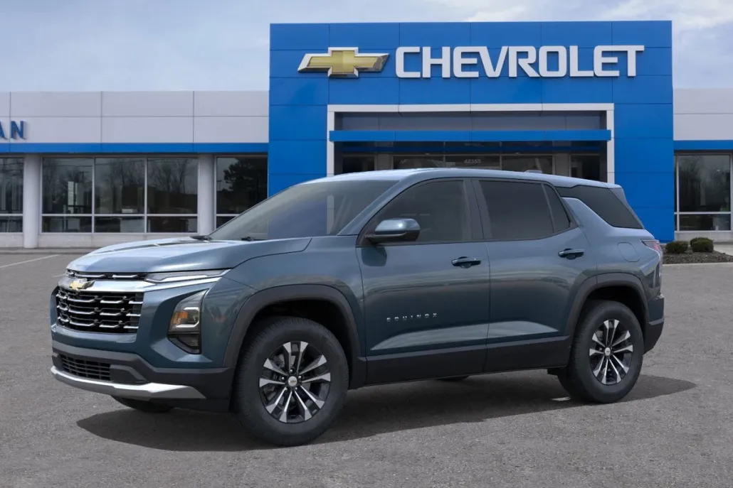 2026 Chevrolet Equinox LT photo 1