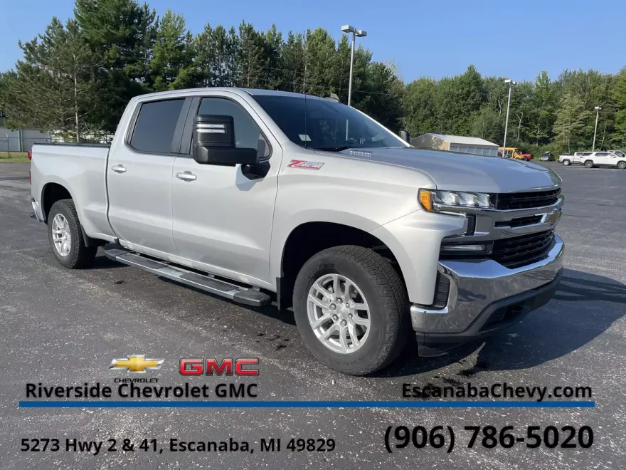 2021 Chevrolet Silverado 1500 LT photo 1