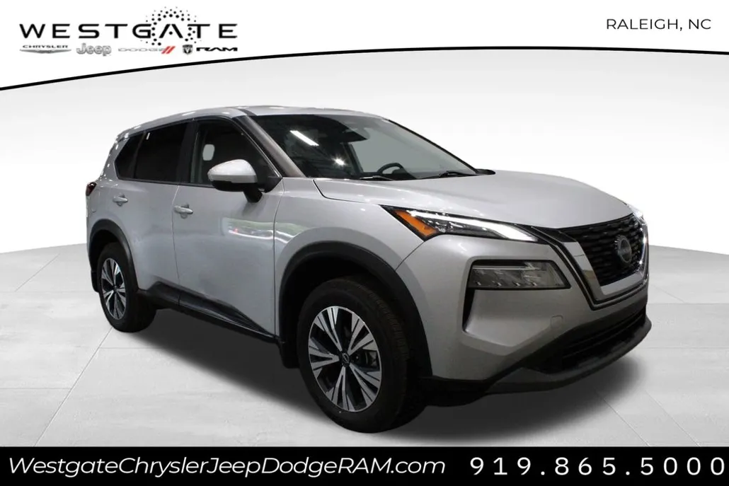 2022 Nissan Rogue SV photo 1