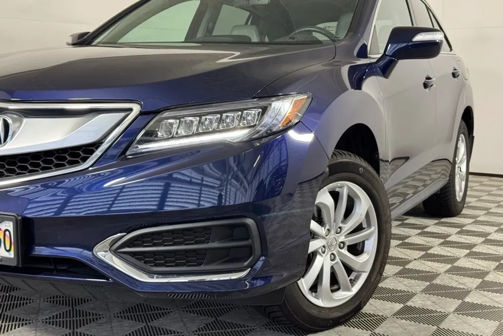 2016 Acura RDX Base photo 1