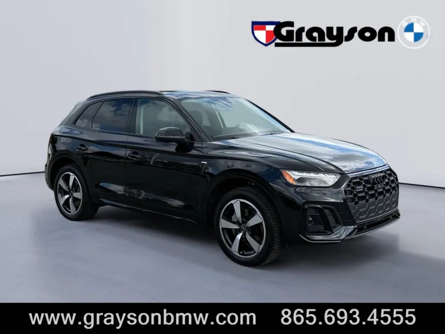 2022 Audi Q5 S line Premium Prestige photo 1