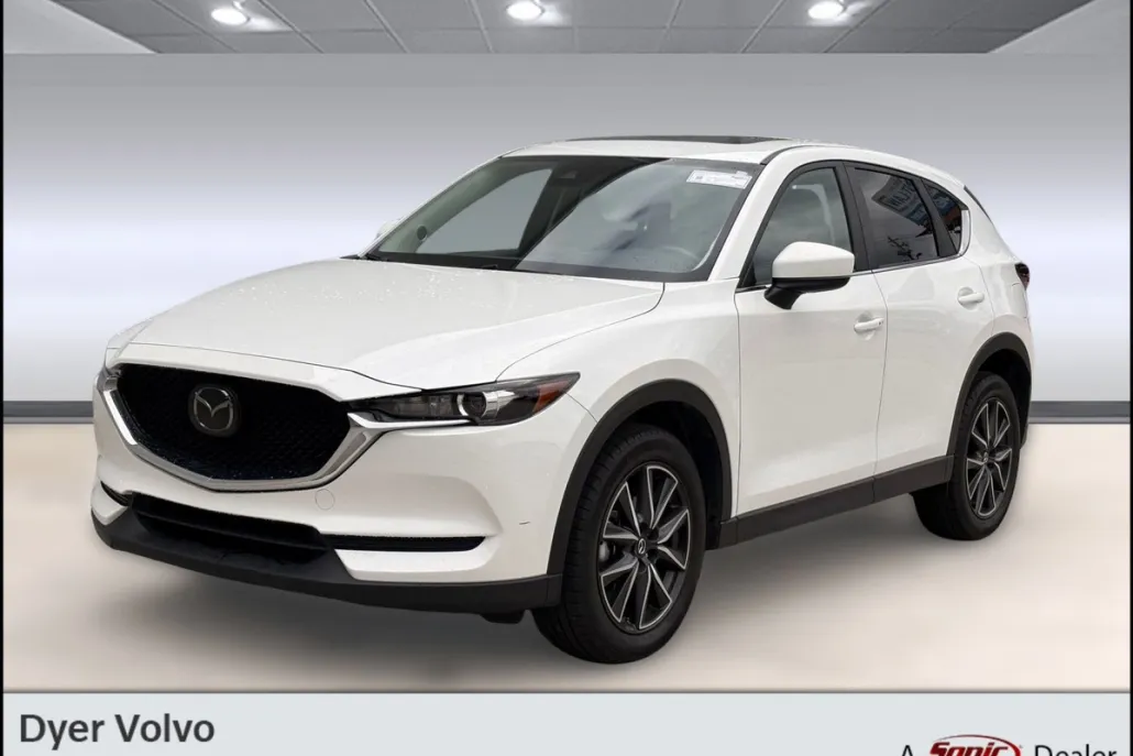 2018 Mazda CX-5 Touring photo 1