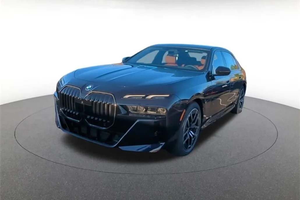 2025 Bmw i7 xDrive60 photo 1