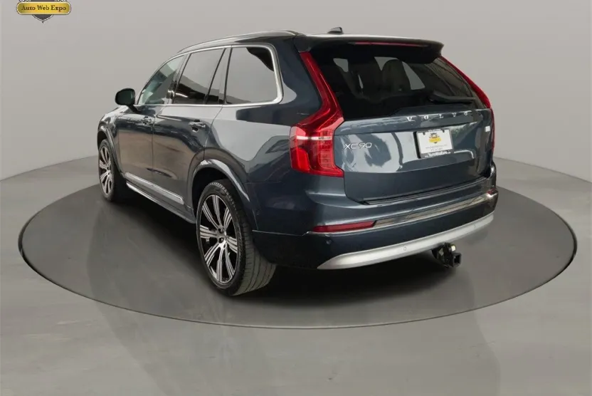 2022 Volvo XC90 Recharge T8 Inscription photo 1