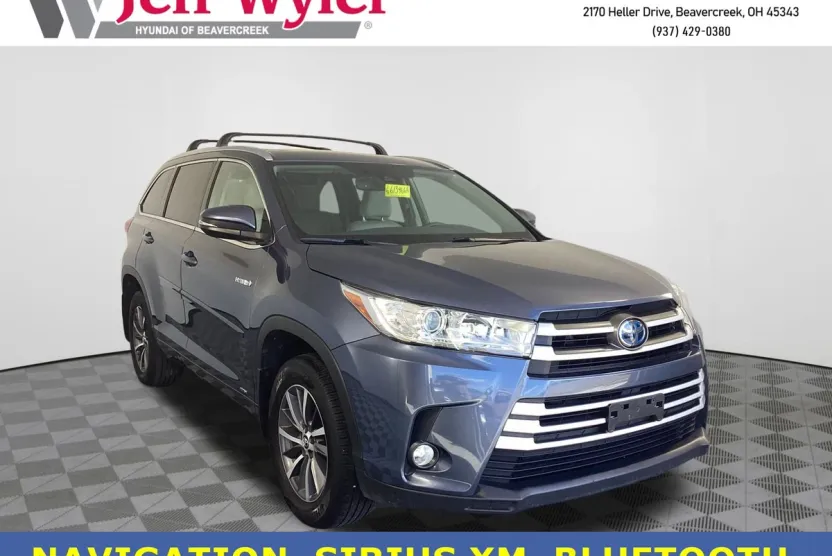 2017 Toyota Highlander Hybrid XLE photo 1