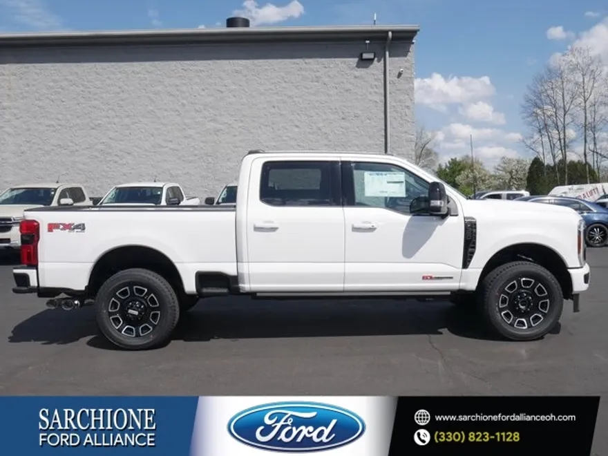 2025 Ford F-350 photo 1