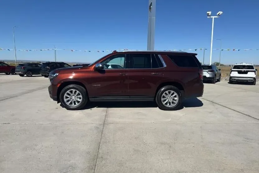 2023 Chevrolet Tahoe Premier photo 1