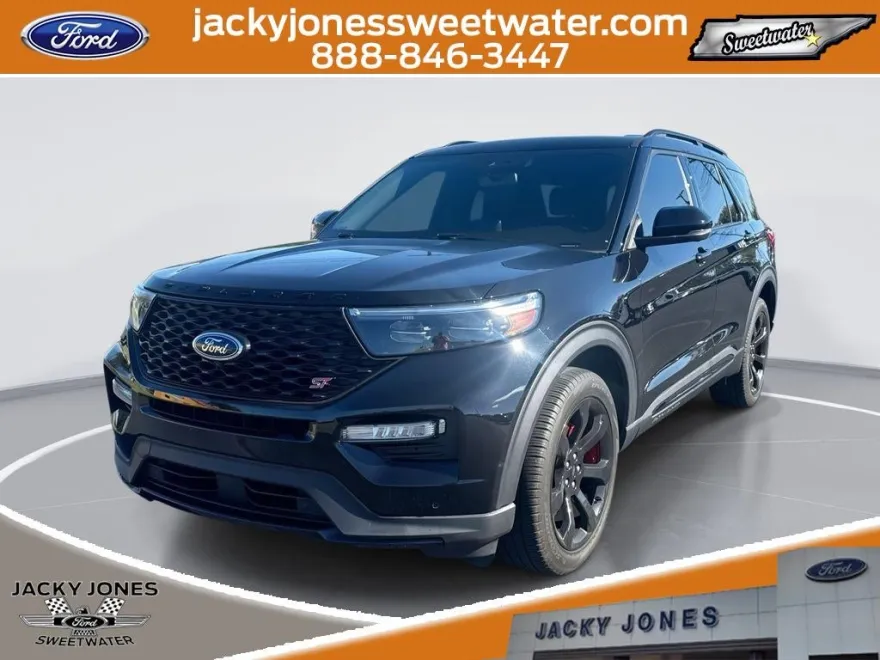 2023 Ford Explorer ST photo 1