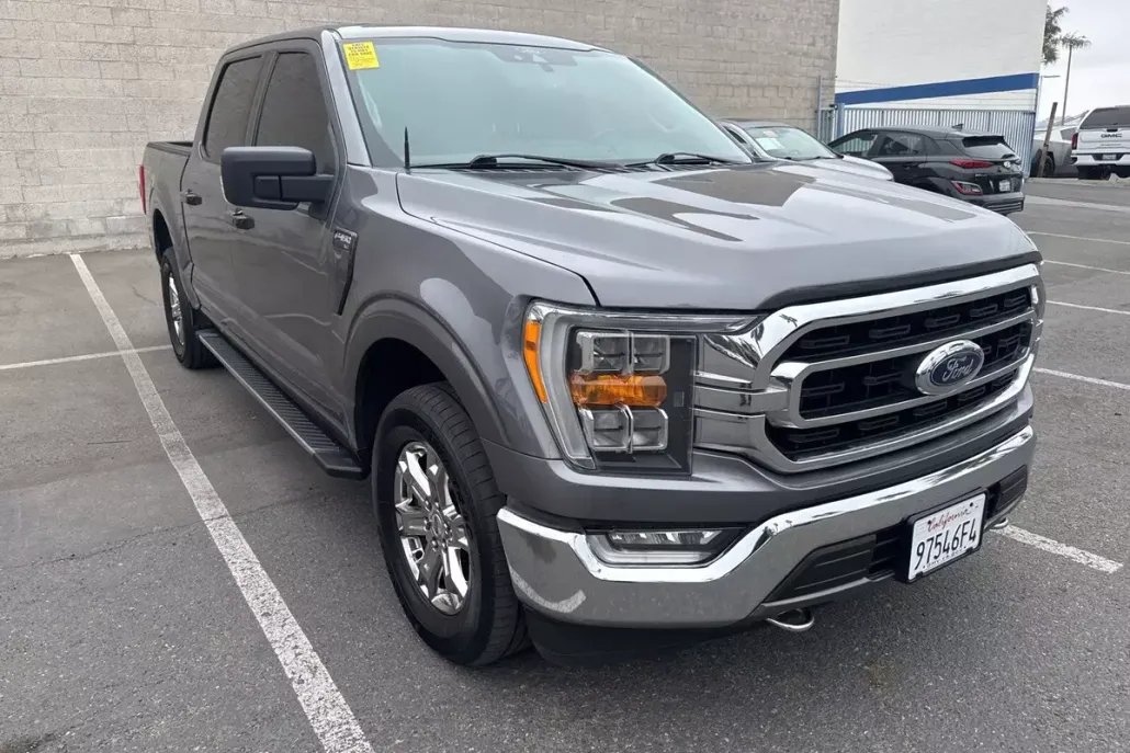 2021 Ford F-150 XLT photo 1