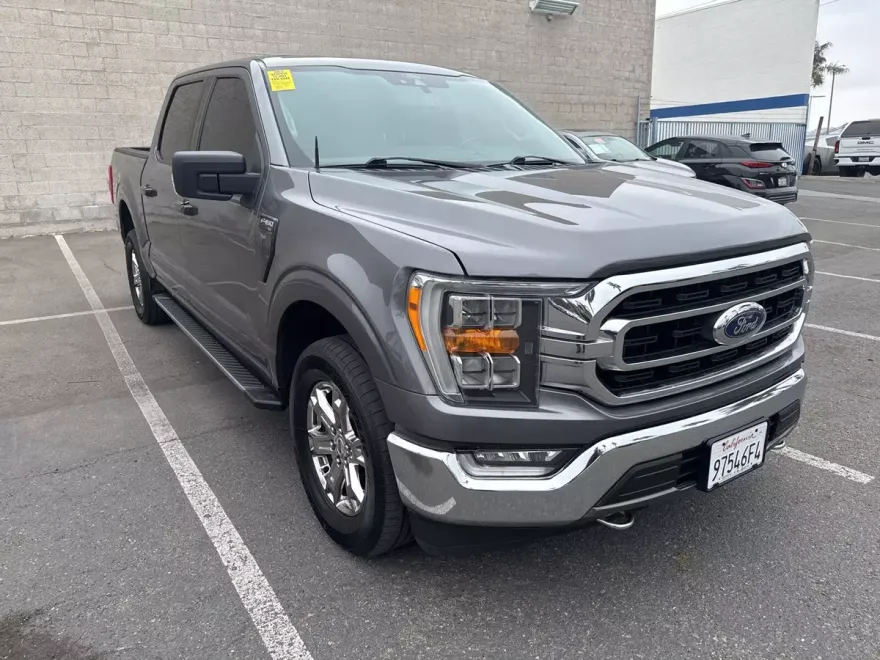 2021 Ford F-150 XLT photo 1