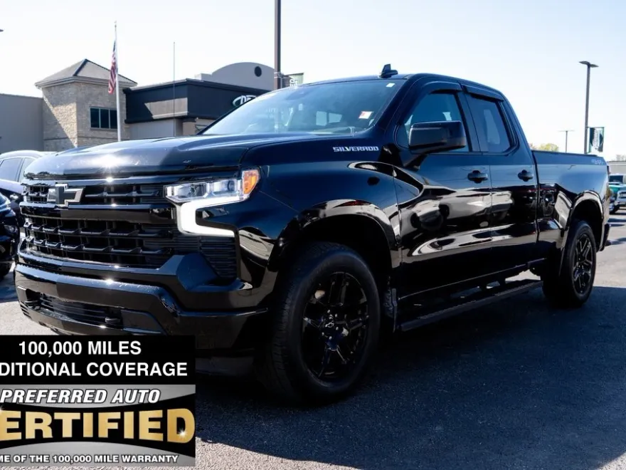 2023 Chevrolet Silverado 1500 RST photo 1