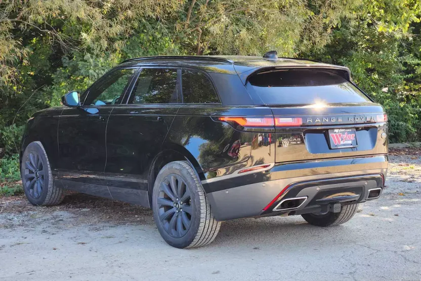 2018 Land Rover Range Rover Velar R-Dynamic SE photo 1