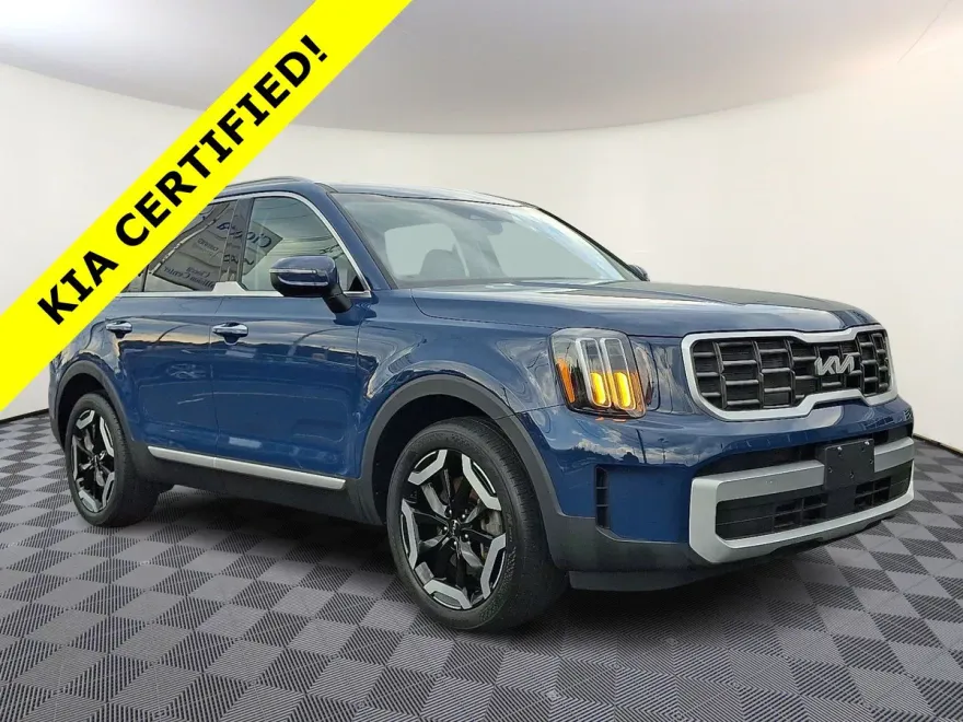 2024 Kia Telluride S photo 1