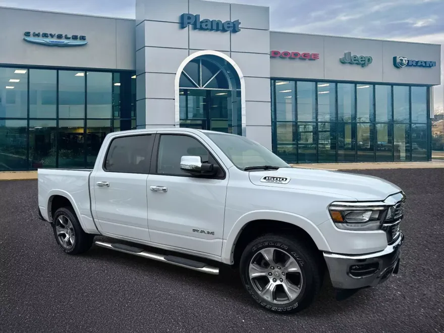 2022 Ram 1500 Laramie photo 1