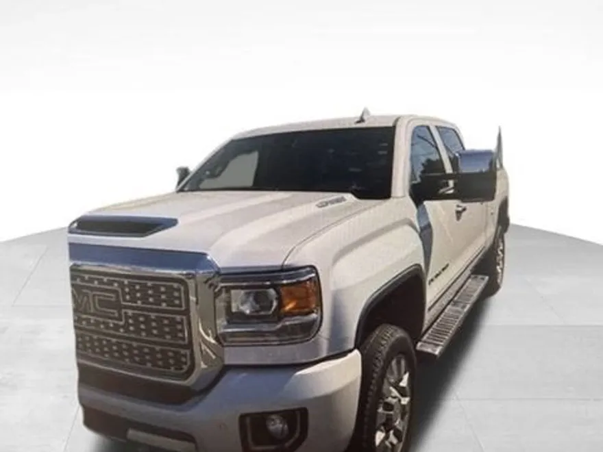 2018 Gmc Sierra 2500 HD Denali photo 1