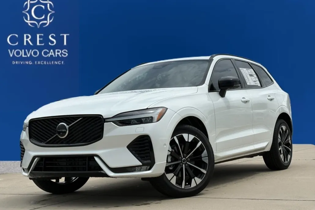 2026 Volvo XC60 B5 Plus photo 1