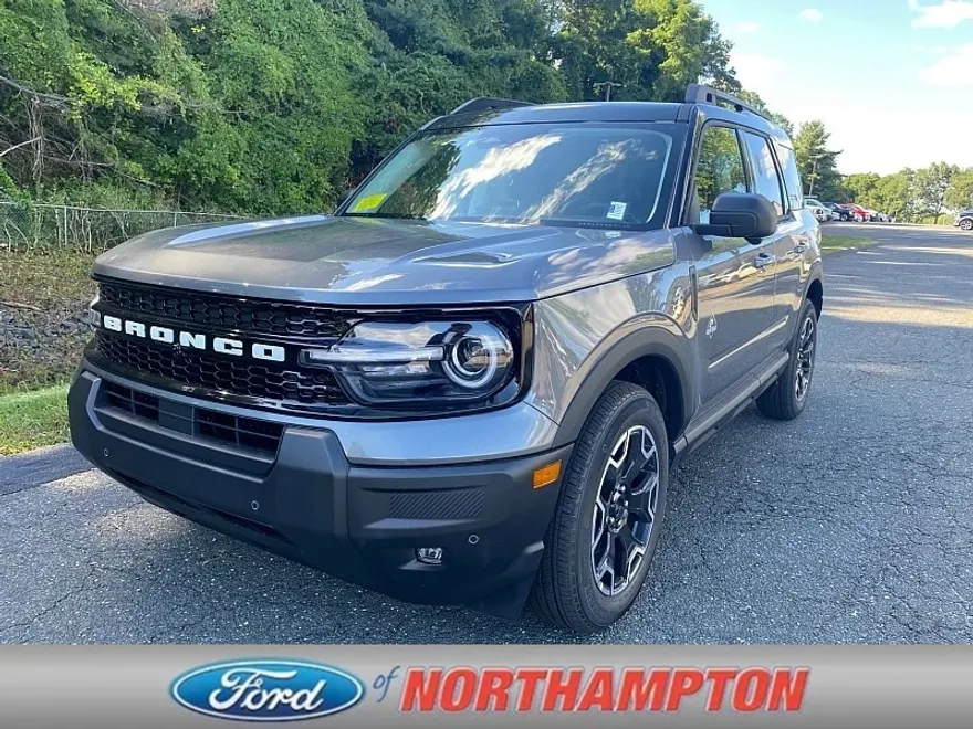 2025 Ford Bronco Sport Outer Banks photo 1