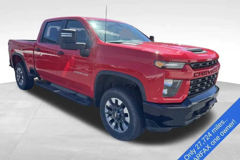 2023 Chevrolet Silverado 2500HD Custom photo 1