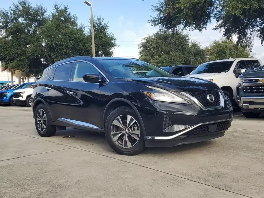 2020 Nissan Murano SV photo 1