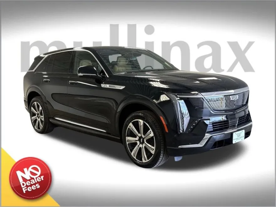 2025 Cadillac Escalade IQ Luxury photo 1