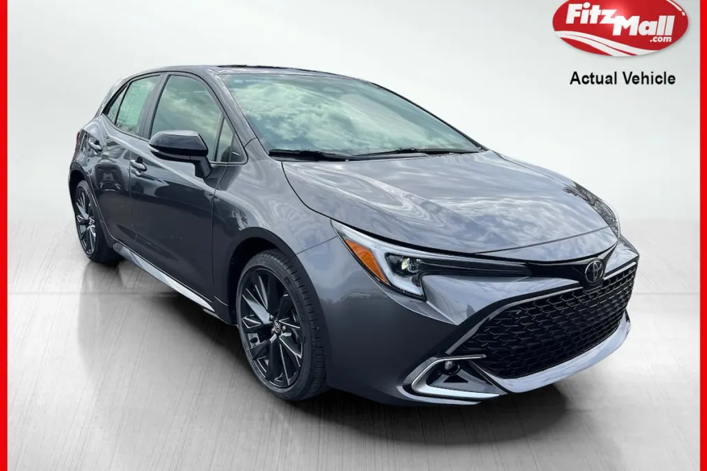 2023 Toyota Corolla XSE photo 1