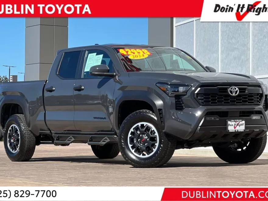 2024 Toyota RAV4 TRD Off-Road photo 1