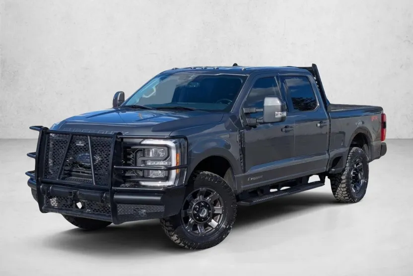 2023 Ford F-250 FX4 photo 1