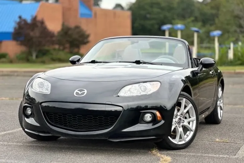 2015 Mazda MX-5 Miata Miata Grand Touring photo 1