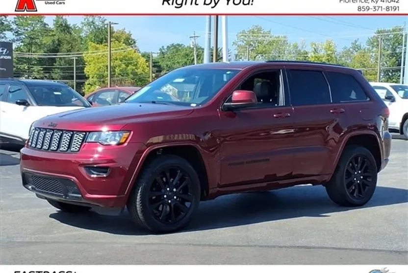 2019 Jeep Grand Cherokee Altitude photo 1