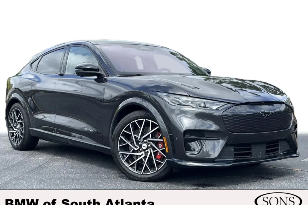 2022 Ford Mustang Mach-E GT photo 1