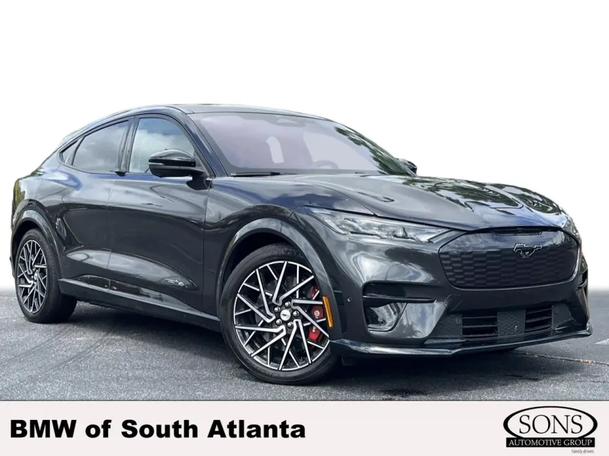 2022 Ford Mustang Mach-E GT photo 1